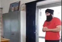 ਗਾਇਕ ਕੇਐਸ ਮੱਖਣ ਨੇ ਫੇਸਬੁੱਕ ਤੇ ਲਾਈਵ ਹੋ ਕੇ ਕਕਾਰ ਤਿਆਗੇ