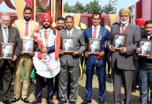 ਬਰਾਤੀਆਂ ਨੂੰ ਸੋਨੇ ਦੇ ਗਹਿਣੇ ਅਤੇ ਮਹਿੰਗੇ ਕੰਬਲ ਦੇਣ ਦੀ ਬਜਾਏ ਡਾ. ਅੰਬੇਡਕਰ ਦੀ ਤਸਵੀਰ ਦੇ ਕੇ ਸਨਮਾਨਿਤ ਕੀਤਾ