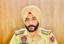 ਕਰਫਿਊ ਦੀ ਉਲੰਘਣਾ ਤੇ ਕੁੱਟਮਾਰ ਦੇ ਦੋਸ਼ਾਂ ਤਹਿਤ ਪੁਲਿਸ ਥਾਣਾ ਮੱਲਾਂਵਾਲਾ ਵਿੱਚ ਤੇਰਾਂ ਵਿਅਕਤੀਆਂ ਖ਼ਿਲਾਫ਼ ਪੰਜ ਮੁਕੱਦਮੇ ਦਰਜ