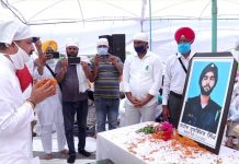 ਸ਼ਹੀਦ ਗੁਰਬਿੰਦਰ ਸਿੰਘ ਦੇ ਭੋਗ ‘ਤੇ ਰਾਜਨੀਤਿਕ, ਸਮਾਜਿਕ, ਧਾਰਮਿਕ ਤੇ ਹੋਰਨਾਂ ਸੰਸਥਾਵਾਂ ਦੇ ਨੁਮਾਇੰਦਿਆਂ ਨੇ ਦਿੱਤੀ ਸ਼ਰਧਾਂਜਲੀ