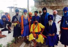 ਨਿਹੰਗ ਅਜੀਤ ਸਿੰਘ ਪੂਹਲਾ ਦੇ ਡੇਰੇ ‘ਤੇ ਕਬਜ਼ੇ ਨੂੰ ਲੈ ਕੇ ਚੱਲੀ ਗੋਲੀ ‘ਚ ਤਿੰਨ ਨਿਹੰਗ ਜਖਮੀ
