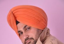 ਹੰਡਿਆਇਆ ਦੇ ਨੌਜਵਾਨ ਵੱਲੋਂ ਖੁਦਕੁਸ਼ੀ, ਮ੍ਰਿਤਕ ਨੌਜਵਾਨ ਦੇ ਪਰਵਾਰਿਕ ਮੈਂਬਰਾਂ ਵੱਲੋਂ ਪੁਲਸ ਚੌਂਕੀ ਅੱਗੇ ਧਰਨਾ
