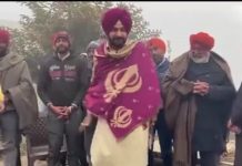ਸਿੱਖ ਚਿੰਨ੍ਹਾਂ ਦੇ ਮੁੱਦੇ ਉਤੇ ਨਵਜੋਤ ਸਿੱਧੂ ਨੇ ਸਿੱਖ ਸੰਗਤ ਤੋਂ ਮੁਆਫੀ ਮੰਗੀ