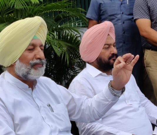 ਪੰਜਾਬ ਕੈਬਨਿਟ ਚੋਂ ਕੱਢਣ ਤੇ ਕਾਂਗਰਸੀ ਆਗੂ ਦਾ ਨਿਕਲਿਆ ਰੋਣ !