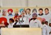 ਜਿੱਤਣ ਦੀ ਸਮਰੱਥਾ ਹੋਵੇ ਤਾਂ ਪਰਿਵਾਰ ’ਚ 2 ਨਹੀਂ, 4 ਟਿਕਟਾਂ ਵੀ ਮਿਲ ਸਕਦੀਆਂ ਨੇ-ਰੰਧਾਵਾ ਦਾ ਪਲਟਵਾਰ