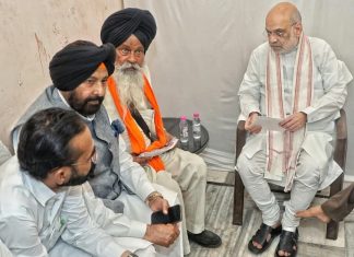 ਅਮਿਤ ਸ਼ਾਹ ਨੇ ਪਰਵਿੰਦਰ ਝੋਟਾ ਦੇ ਪਰਿਵਾਰ ਨਾਲ ਕੀਤੀ ਮੁਲਾਕਾਤ